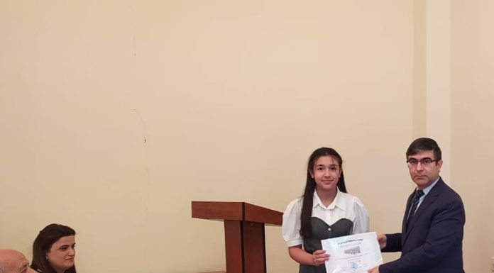 Talented students who visited the Institute of Chemistry of Additives were awarded diplomas